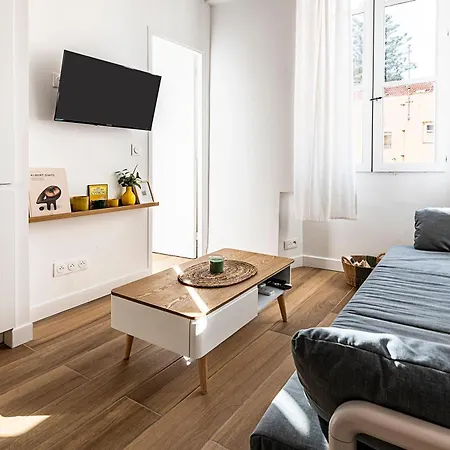 Verdun - Deux Pièces Neuf -